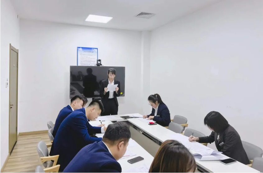 踔厉奋发 笃行不怠——恒行娱乐文化公司召开2021年度在职员工述职测评会议